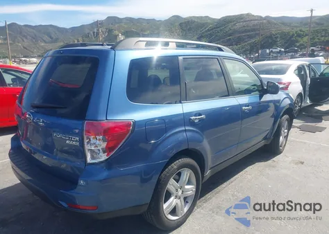 2010 Subaru Forester 2.5X Premium z USA, uszkodzony, nr VIN JF2SH6CC0AH907698